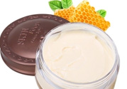 思親膚眼霜怎么樣？skin food眼霜適合年齡
