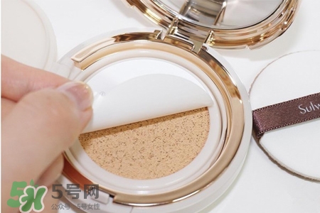 雪花秀氣墊和iope氣墊哪個好？雪花秀氣墊和亦博氣墊哪個好用？