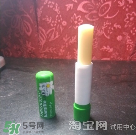 小甘菊唇膏小孩能用嗎？herbacin賀本清小甘菊唇膏小孩可以用嗎？