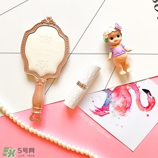 雅頓唇膏保質(zhì)期怎么看？雅頓唇膏保質(zhì)期