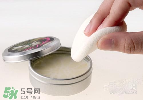 豬油膏和隔離霜哪個先用？豬油膏的使用步驟