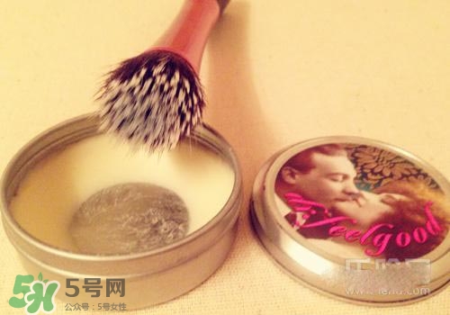 豬油膏和隔離霜哪個先用？豬油膏的使用步驟