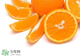 橙子吃多了會怎么樣？橙子吃多了皮膚會變黃嗎？