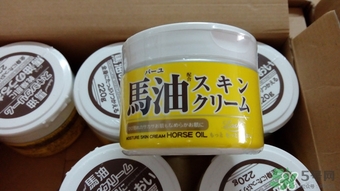 北海道馬油能擦臉嗎？loshi馬油可以涂臉嗎