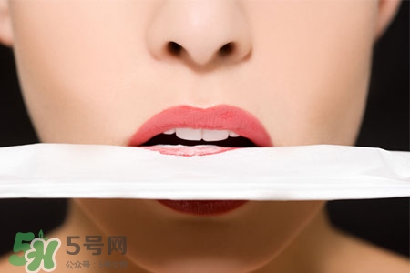 上火嘴角為什么會爛？上火嘴角爛了怎么辦？
