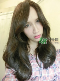 產(chǎn)后怎么護(hù)理頭發(fā)？生寶寶后頭發(fā)怎么護(hù)理