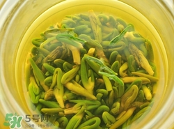 蓮子心可以生吃嗎?蓮子心生吃有什么作用 蓮子心可以生吃嗎?蓮子心生吃有什么作用