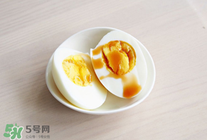 水煮蛋要煮多久？水煮蛋怎么煮不會(huì)破？