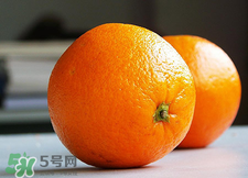 吃完橙子可以吃藥嗎？吃藥后可以吃橙子嗎？