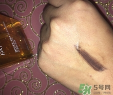 凡茜白茶卸妝油怎么用？凡茜卸妝油使用方法