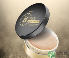 mistine24小時不脫妝散粉怎么用？mistine24小時蜜粉使用方法