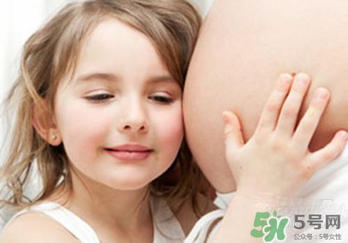 一胎剖腹產(chǎn)二胎會(huì)提前生嗎？一胎剖腹產(chǎn)對(duì)二胎的影響