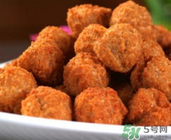 一顆肉丸子的熱量是多少？哪種做法的肉丸子熱量最低？