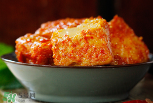 豆腐乳長白毛能吃嗎？豆腐乳長白毛怎么回事？