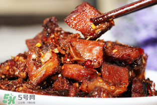 腌魚放什么調(diào)料？腌魚放什么調(diào)料去腥？