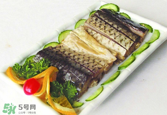 咸魚(yú)發(fā)霉了還能吃嗎？咸魚(yú)發(fā)霉了怎么辦？