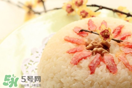 八寶飯的熱量是多少？吃八寶飯會(huì)發(fā)胖嗎？