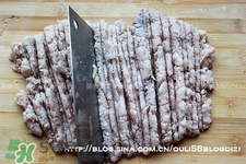魚丸用什么粉？魚丸用面粉還是淀粉？