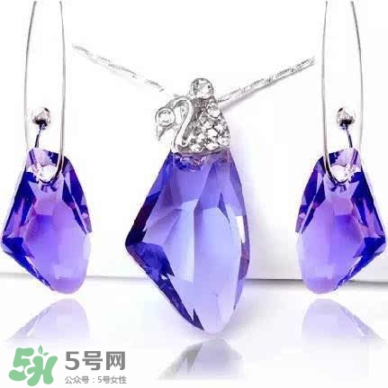 施華洛世奇是什么材質(zhì)？施華洛世奇是真水晶嗎？