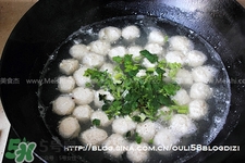 魚丸用什么粉？魚丸用面粉還是淀粉？