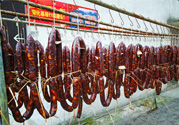 一斤肉可以做多少香腸？一斤豬肉能做多少臘腸？