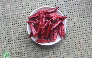 干辣椒發(fā)霉了還能吃嗎？干辣椒發(fā)霉了怎么辦？