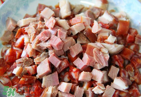 腌肉用生粉還是淀粉？腌肉用生粉有什么作用？
