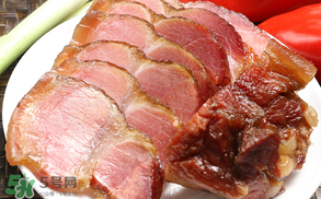 臘肉蒸什么菜好吃？蒸臘肉放什么材料好吃？