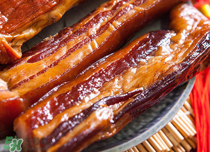 臘肉放冷藏還是冷凍？臘肉冷凍可以保存多久？