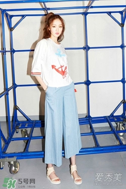李圣經(jīng)的衣服什么牌子？李圣經(jīng)衣服同款