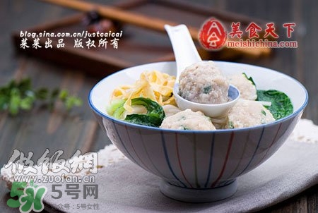 豆腐丸子散了怎么辦？豆腐丸子怎么做不散？