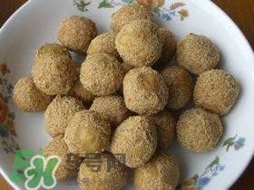 豆腐丸子散了怎么辦？豆腐丸子怎么做不散？
