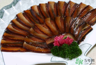 醬肉用什么醬油好？醬肉用生抽還是老抽？
