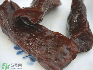 風干牛肉是生的嗎？風干牛肉是生的還是熟的？