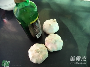 臘八蒜用什么蒜？臘八蒜用新蒜還是老蒜？