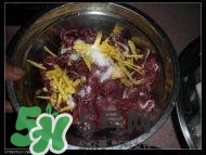臘豬腳燉什么好吃？臘豬蹄燉什么好吃？