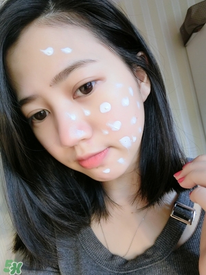 ahc隔離多少錢(qián)？ahc隔離防曬霜價(jià)格