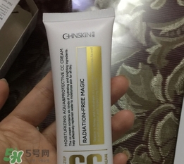 瓷肌適合什么膚質(zhì)？瓷肌適合油性肌膚敏感肌膚嗎？