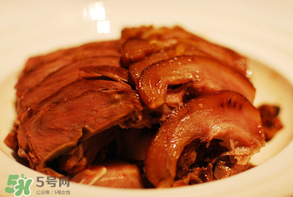 鹵豬頭肉多少錢一斤？醬鹵豬頭肉多少錢一斤？