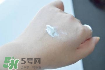 素顏霜對皮膚有傷害嗎？素顏霜對皮膚的傷害大嗎？