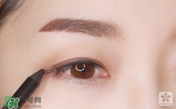 徐玄振妝容怎么化？徐玄振仿妝教程