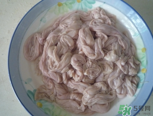 豬小腸可以做臘腸嗎？豬小腸可以做香腸嗎？