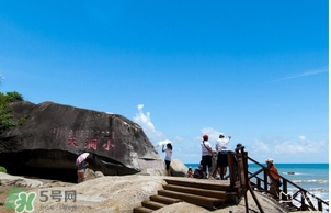 春節(jié)去三亞穿什么？過年春節(jié)去三亞穿什么衣服？
