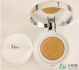 dior迪奧氣墊好用嗎？dior迪奧氣墊和蘭蔻氣墊哪個好用？