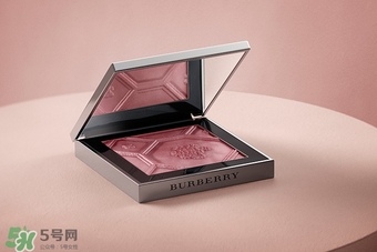 巴寶莉2017年春季限定腮紅多少錢？burberry2017腮紅試色圖