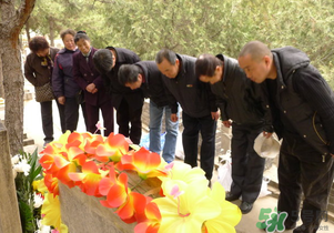 臘月可以上墳嗎？臘月上墳時(shí)間