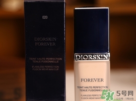 迪奧粉底液哪款好？dior迪奧哪款粉底液好用？
