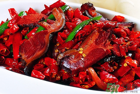 臘狗肉怎么腌制？臘狗肉怎么做好吃？