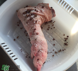 豬腿臘肉怎么腌制？臘豬腿的腌制方法
