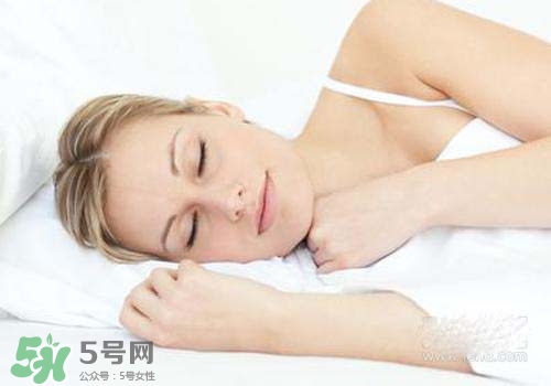 孕婦可以經(jīng)常摸肚子嗎？孕婦經(jīng)常摸肚子會(huì)怎樣？